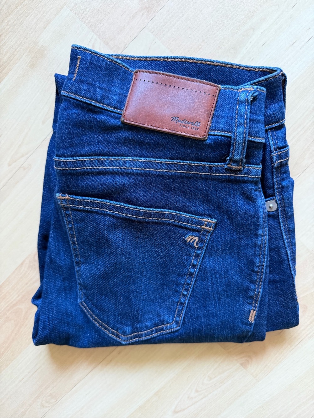 Madewell Skinny Jeans in Dark Blue